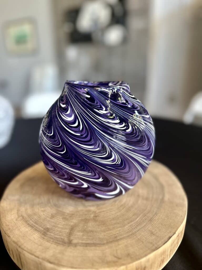 Purple feathered vase