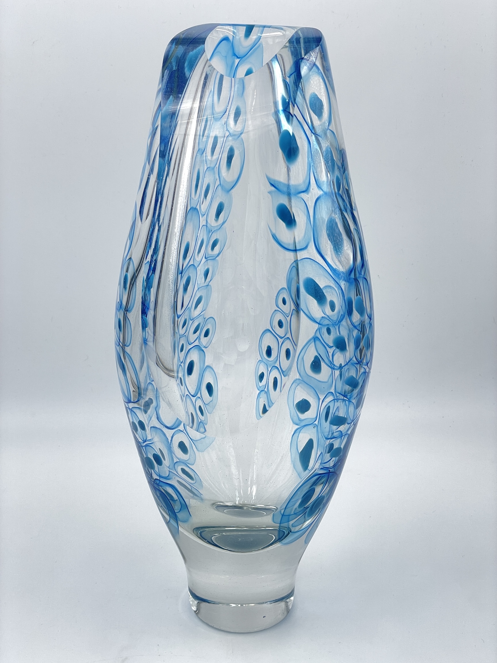 Bullseye Blue Distortion - Image 4